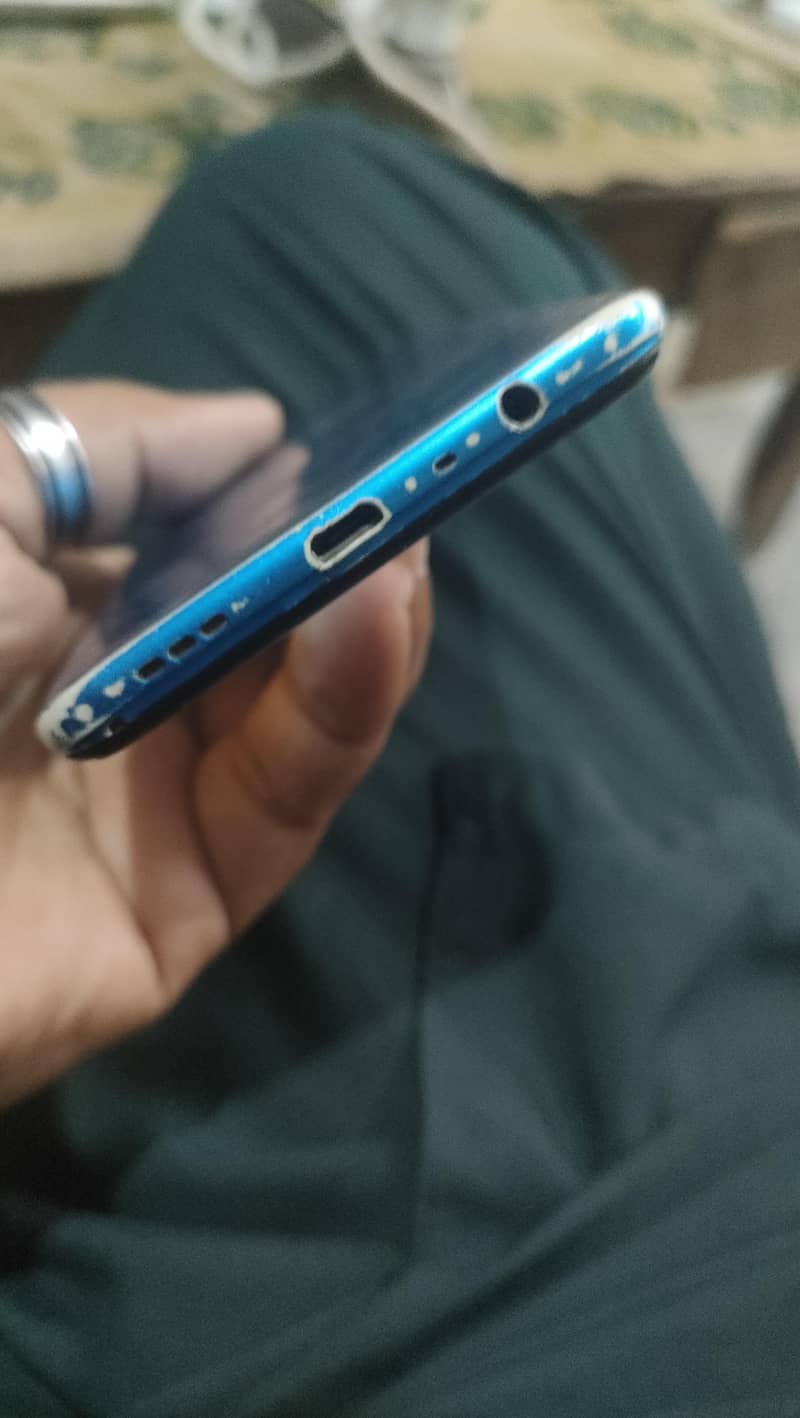 OPPO A16e 1