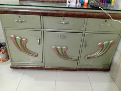 wooden and solid Bed, sidetable and Dressing with metress