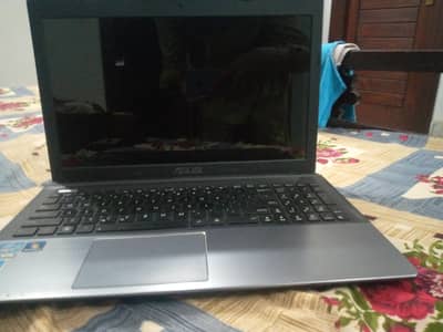 Asus U57A laptop, battery kharab charging pe Laga ke chalta
