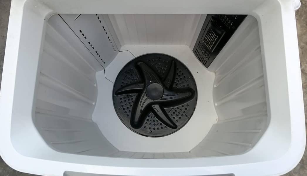 Dawlance washing machine 3
