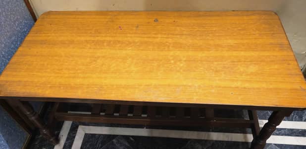 Good Quality Wooden Table for Sale