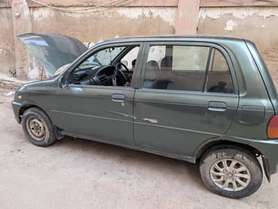 Daihatsu Cuore 2011 – Manual Transmission