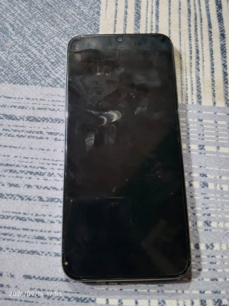 OPPO A6c 1