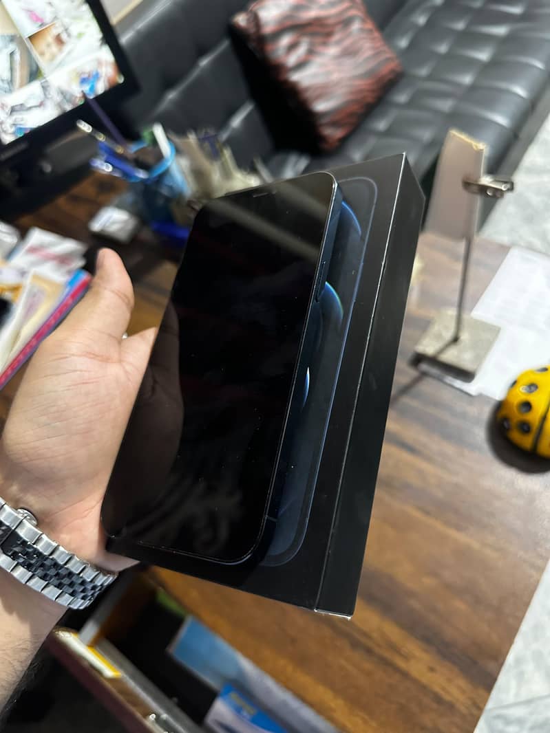 Apple iPhone 12 Pro Max 5