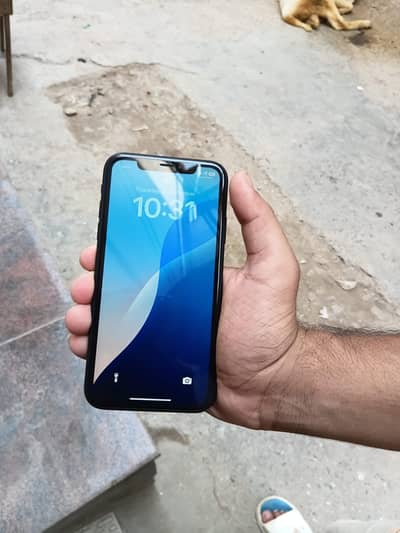 Apple iPhone XR