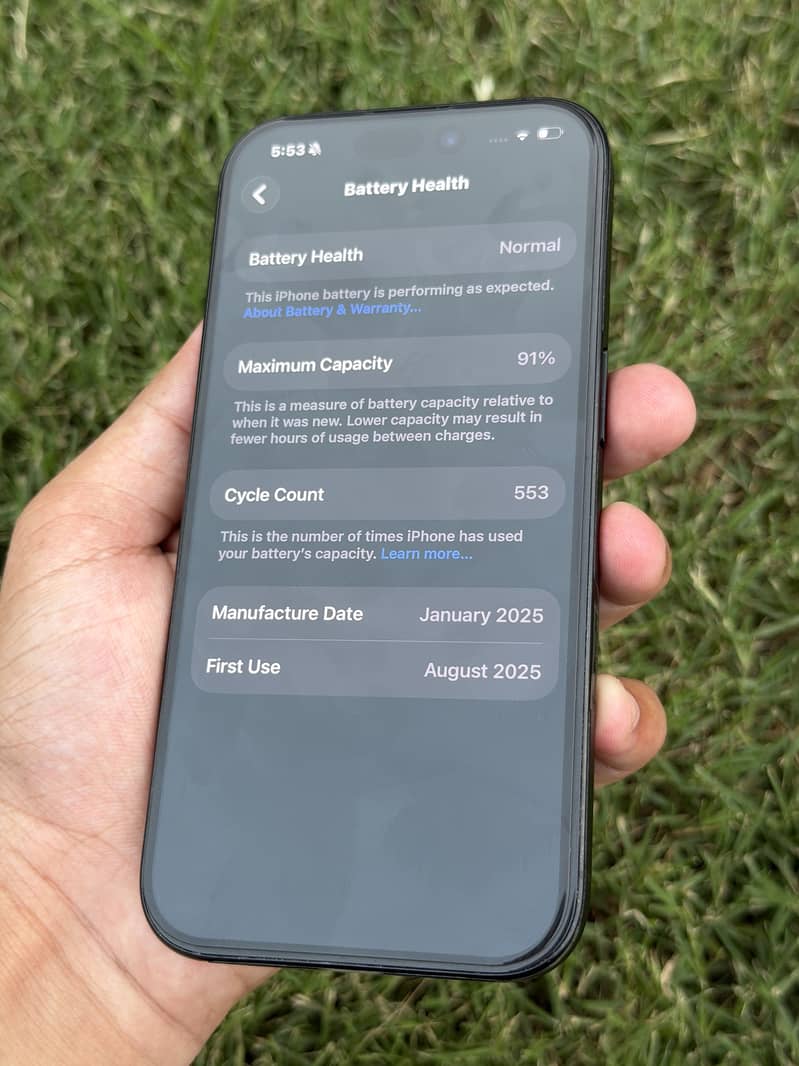 Apple Iphone 16 Pro 4