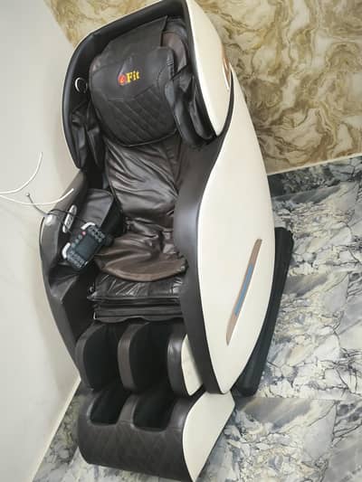 Full Body 4D massage chair recliner Zero Gravity