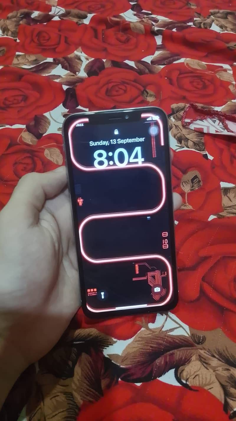 Apple iPhone X 4