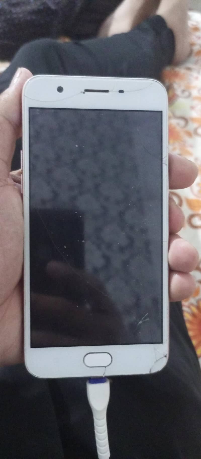OPPO A57 0
