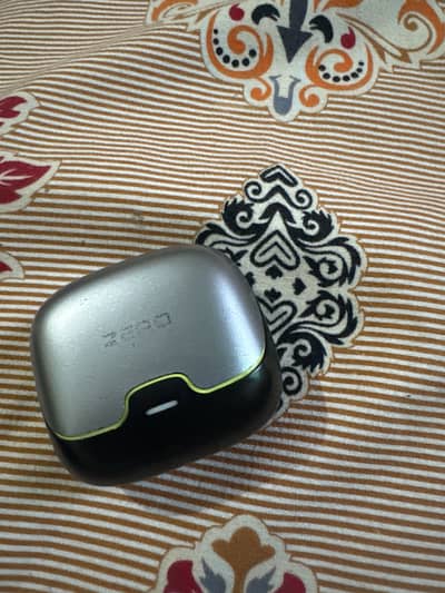 Zero wave earbuds