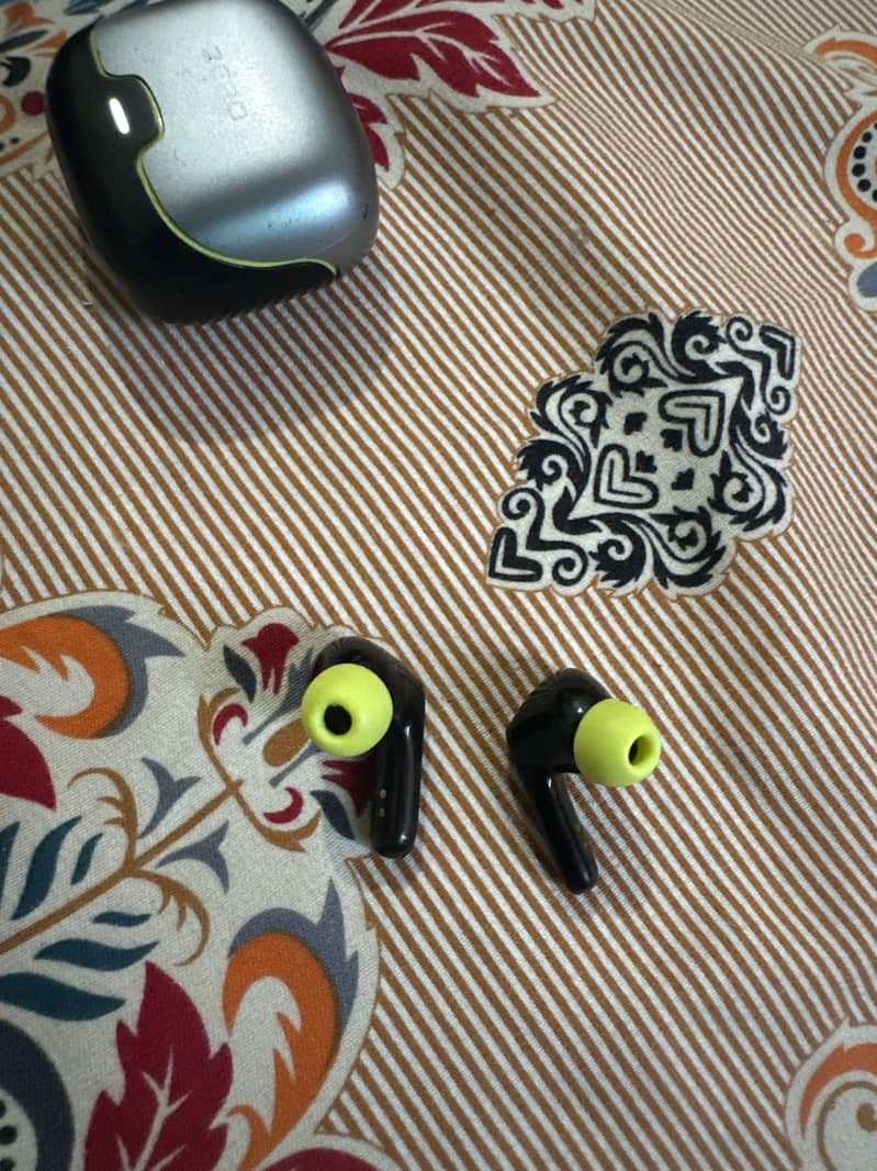 Zero wave earbuds 3