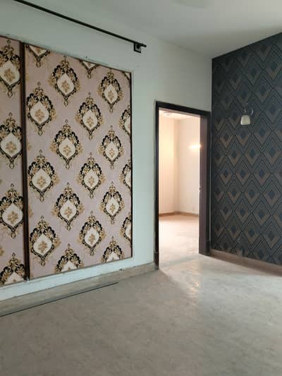 3 Bedroom unfurnished Flat available for rent in E-11/2 Markaz