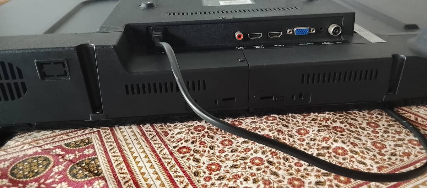 LED TV simple (Gaming LED) 4