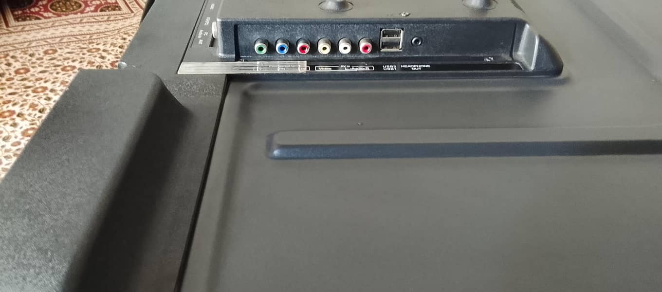 LED TV simple (Gaming LED) 7