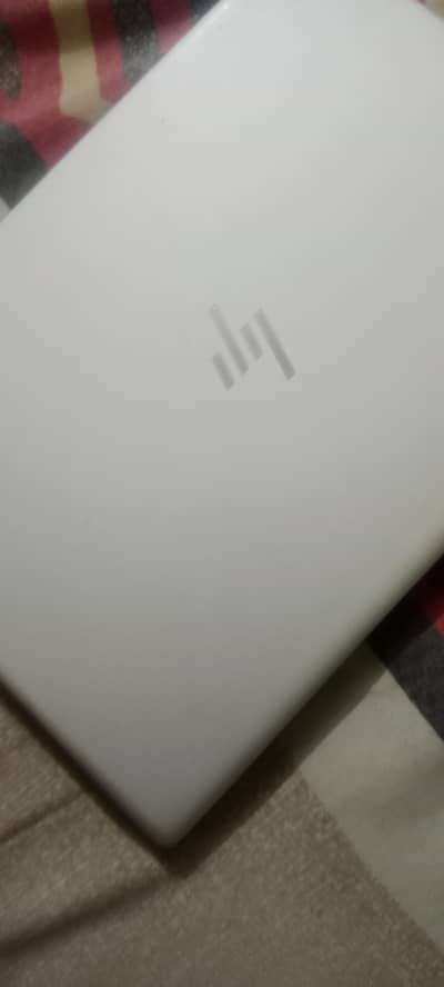 HP elite book 840 g6