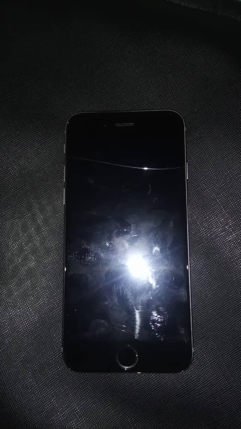 Apple iPhone 6S 1