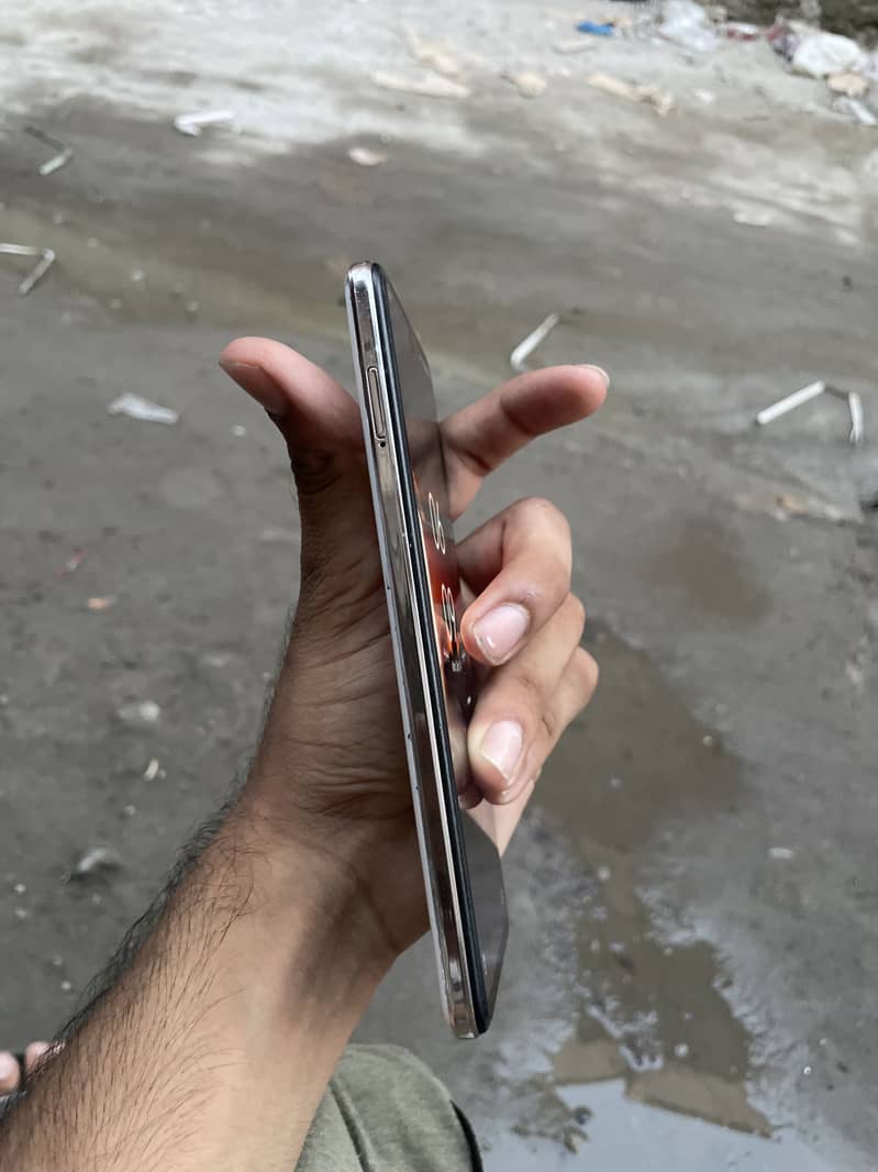 Tecno Camon 18 1