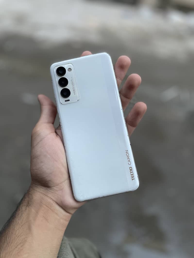 Tecno Camon 18 2