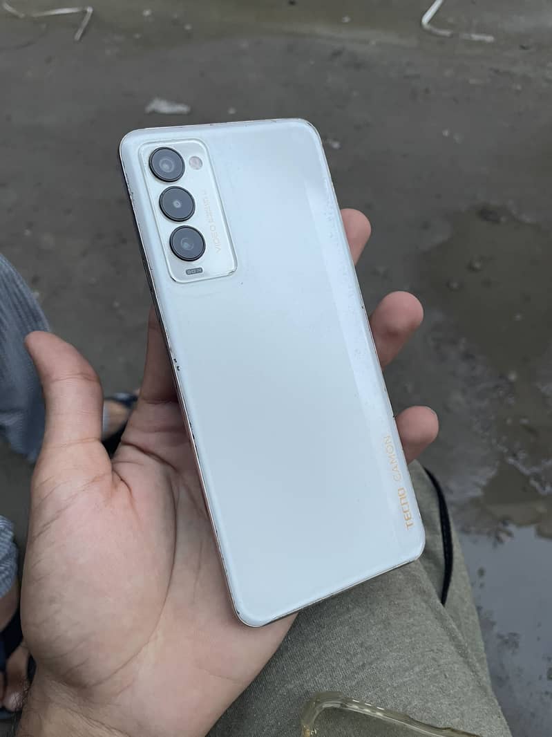 Tecno Camon 18 3