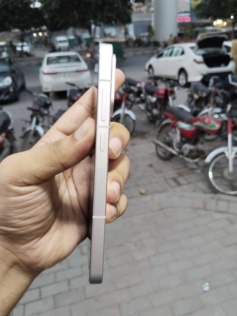 One Plus 13T 1