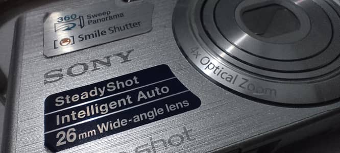 SONY CYBER SHOT CAMERA