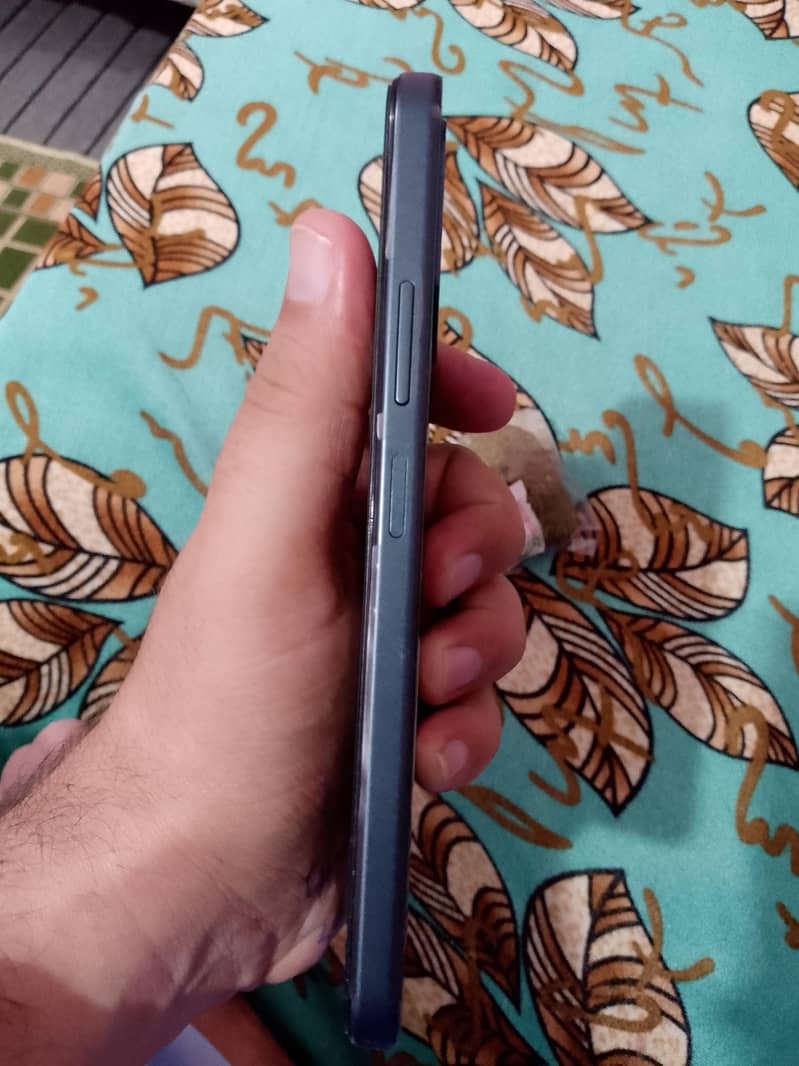 OPPO A6 5
