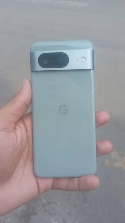 Google Pixel 8