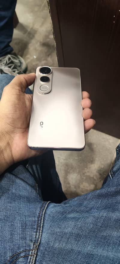 Vivo V50 Lite Urgent sale