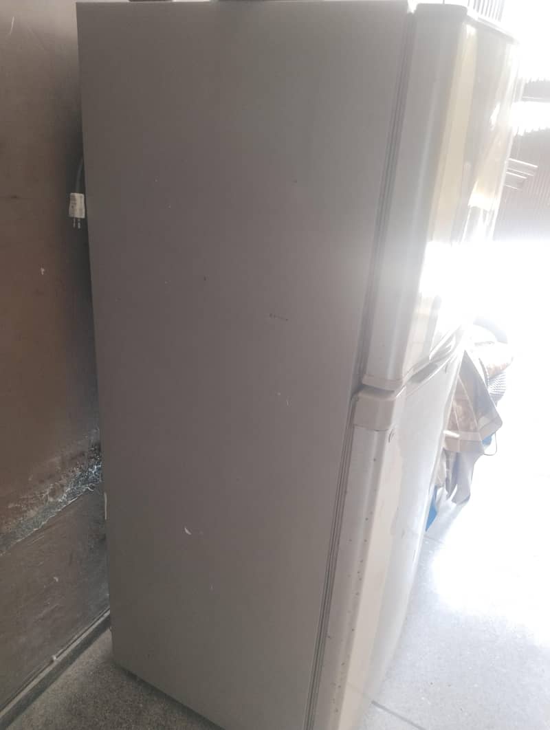 Dawlance Refrigerator 3