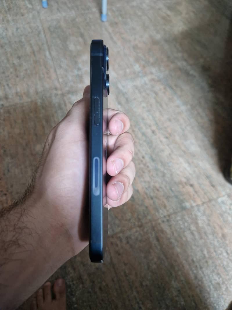 Apple iPhone 14 1