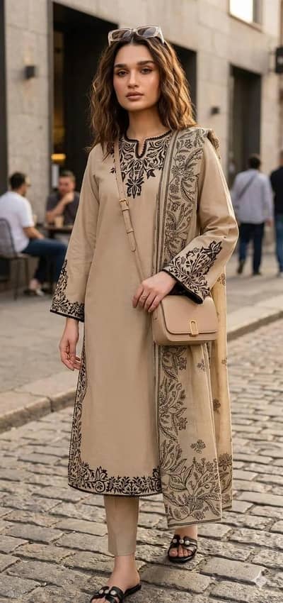 Beautiful Al-Ittihad Embroidered 3-Piece Unstitched Lawn Suit