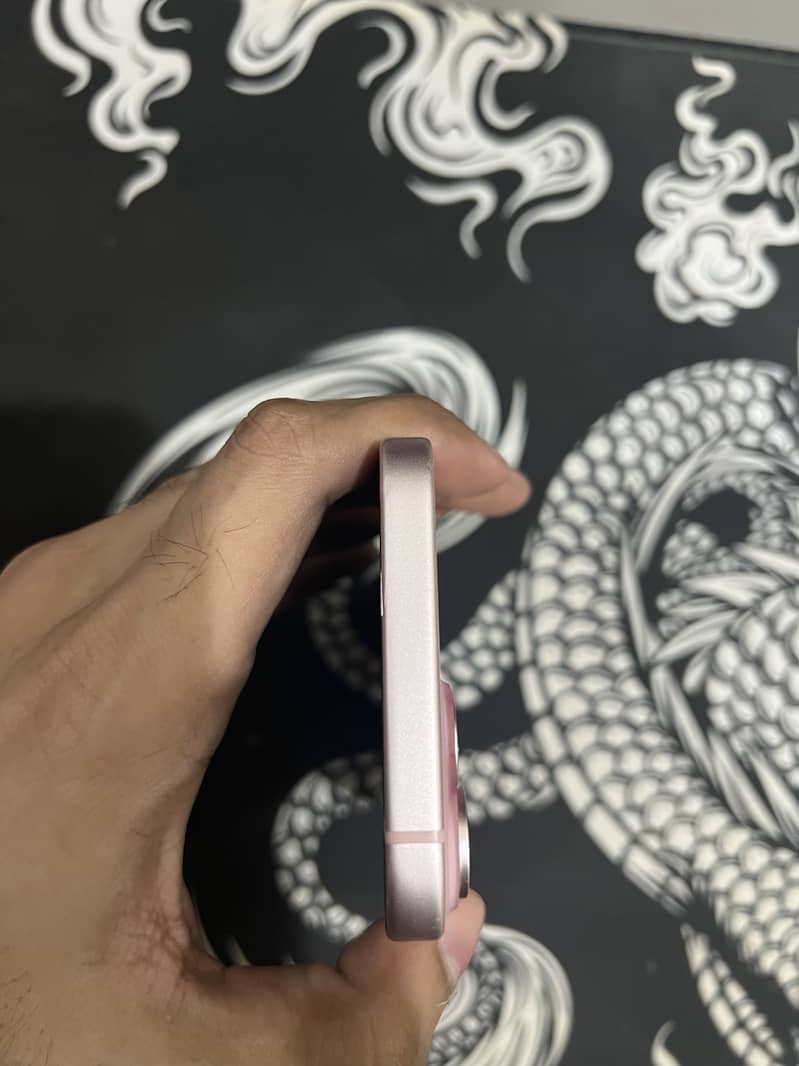 Apple iPhone 15 1
