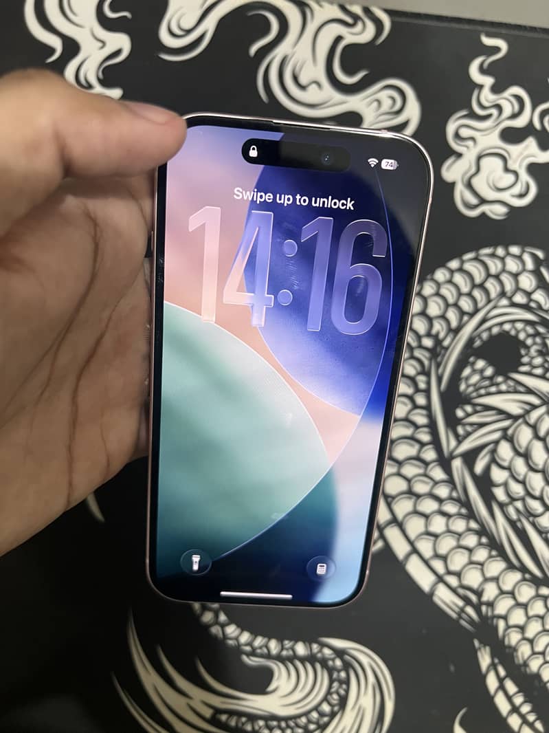 Apple iPhone 15 7