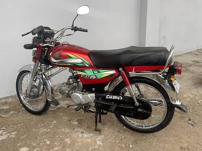 Honda Cd 70 sticker 2022 registered in 2021 all ok no work required