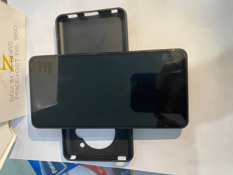 Sharp Aquos r7 11