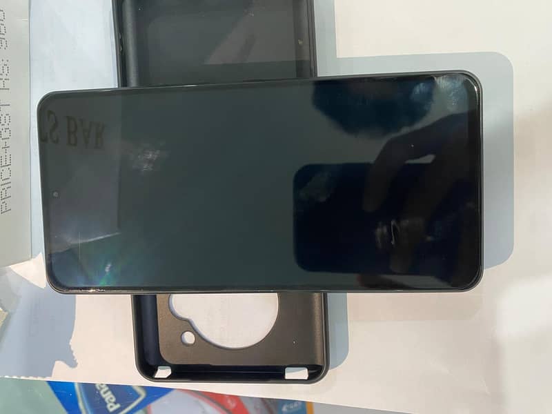 Sharp Aquos r7 12