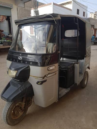 Sazgar Rikshaw 2025 Modal for urgent sell