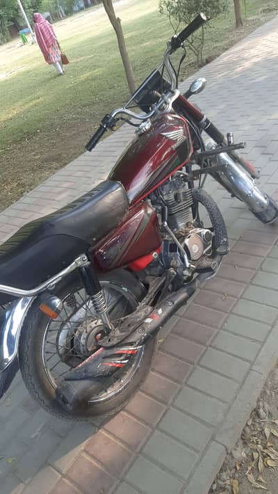 Honda CG 125 2014 Model | Original Documents | Good Tyres | Pattoki