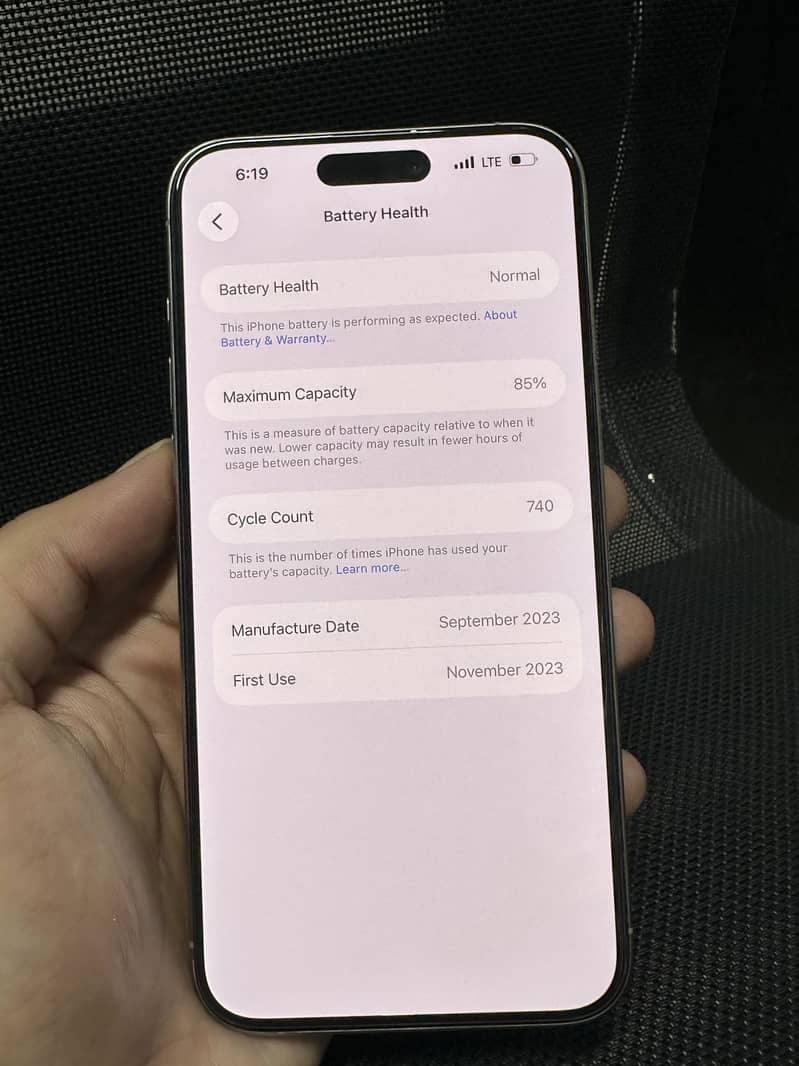 Apple iPhone 15 Pro Max 3