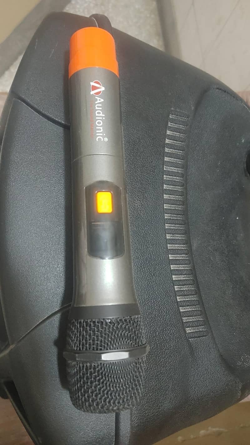 Audionic speaker 1
