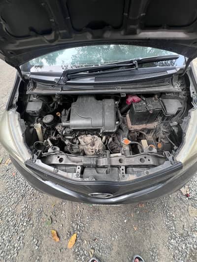 COROLLA VITZ