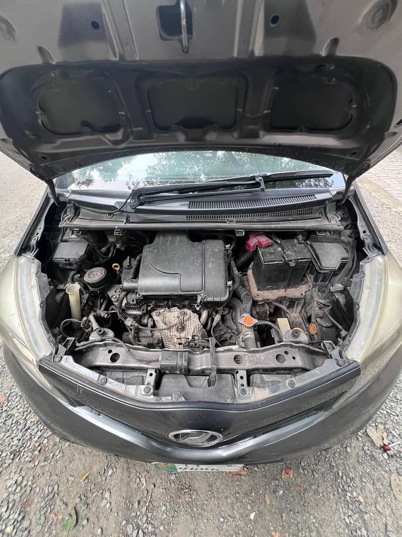 COROLLA VITZ 1