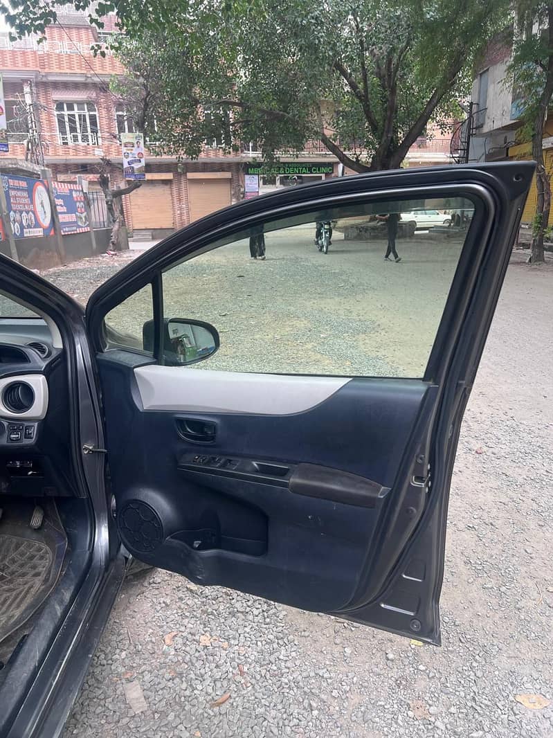 COROLLA VITZ 7