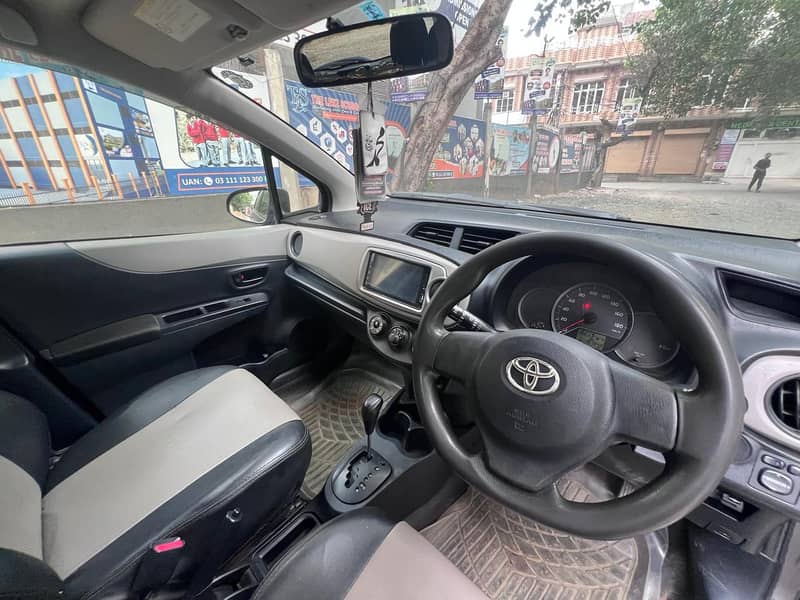 COROLLA VITZ 8