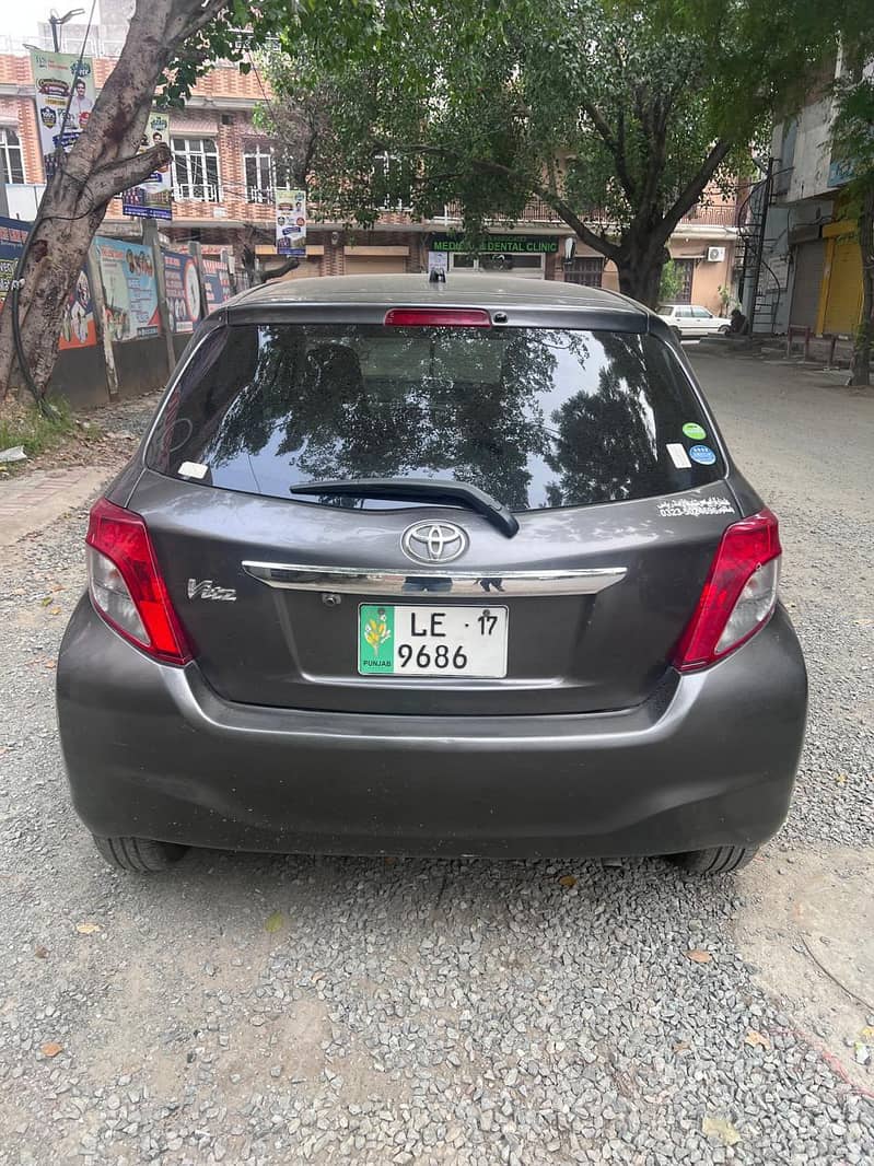 COROLLA VITZ 10