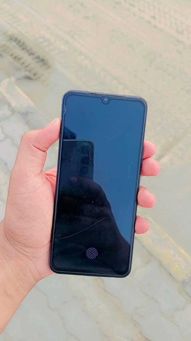 Vivo V21e 4