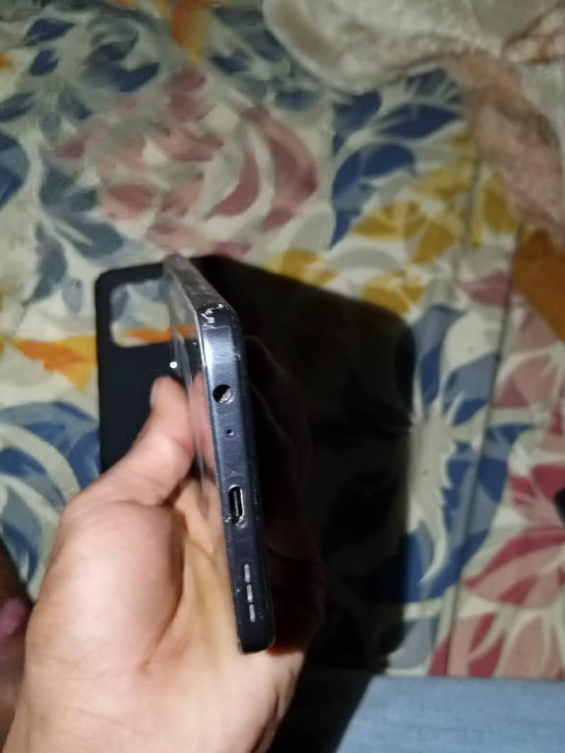 Tecno spark 40 4