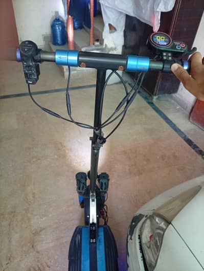 Electric Scooter with seat ,stand