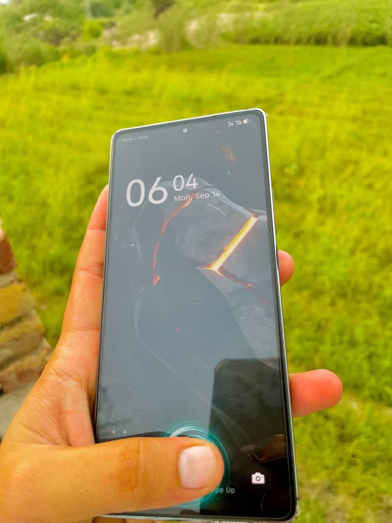 Infinix Note 40 5