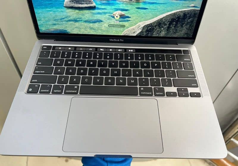 Apple MacBook Pro M2 2